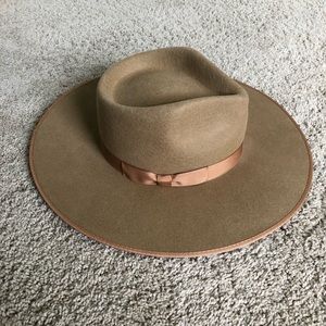 Lack of Color Teak Rancher